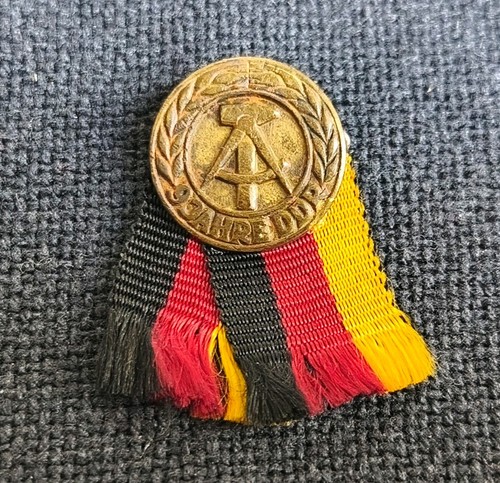 Abzeichen ddr jahre - abzeichen, 9