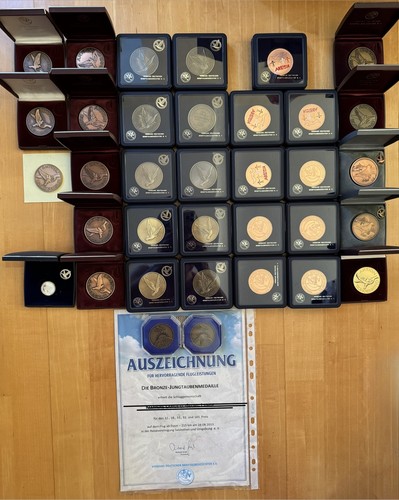 Großes konvolut medaillen - konvolut:, 35