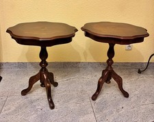 Zwei kleiner Beistelltisch Blumensäule Lampentisch Rund Blume