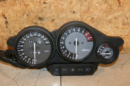 Yamaha yzf1000r thunderace 4vd - thunderace,