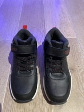 Schicke Trendige Halbschuhe In dunkelblau In 32. Robust Und Bequem.