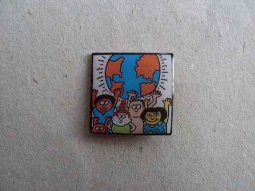 Keith haring pin - haring,