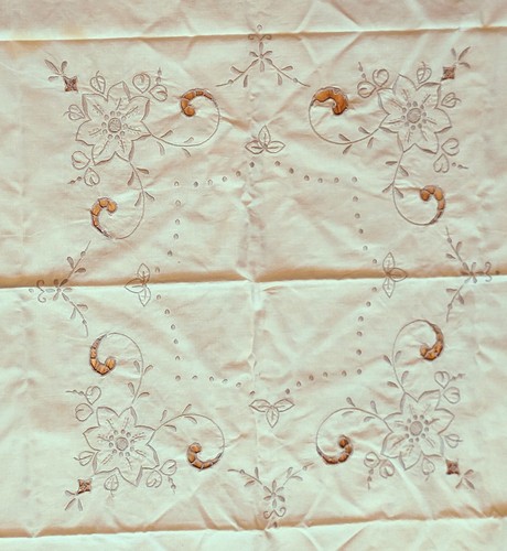 Alte tischdecke mit - tischdecke,