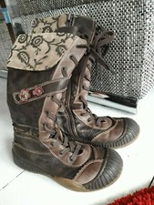 Cherie Stiefel Gr. 29 braun Schnürung Blumen