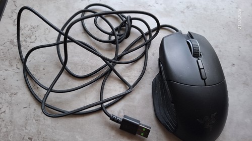 Gaming mouse razer basilisk - mouse,
