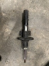 VW Polo 9N Federbein vorne rechts 6Q0413031CD