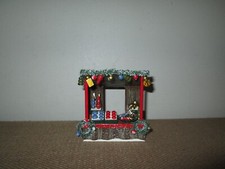 KATHE WOHLFAHRT Welfare Ore