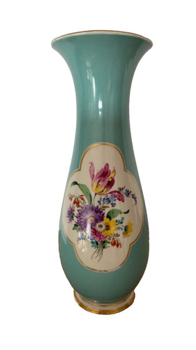 Schöne vase mit blumenmuster - vase,