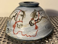 Vase Ton-Vase halbrund Pferdemotiv DxH~17,5x9,5 cm