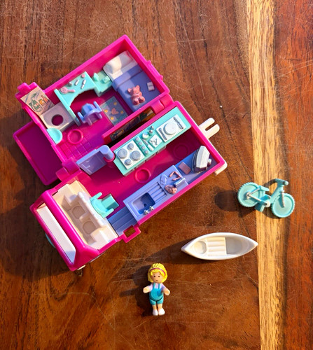Polly pocket home - on, go