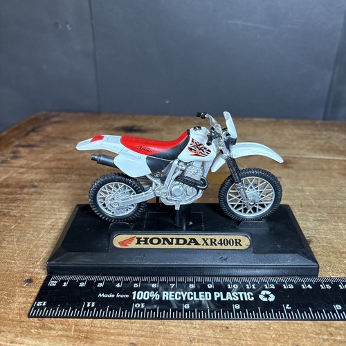 Red box honda xr400r - red, 1:18