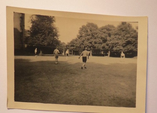 Gruppe männer beim faustball - gruppe,