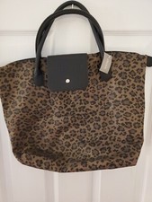 Nwt chicos small leo - nwt,