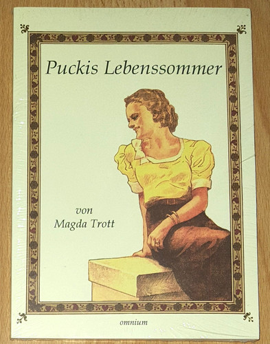 Magda trott puckis - -,