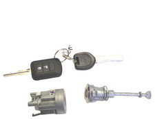 Mitsubishi Outlander III Funkschlüssel Autoschlüssel Schließzylinder Schloßsatz