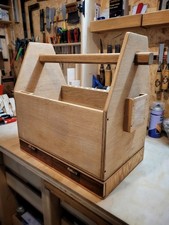 Montagekiste aus Holz /