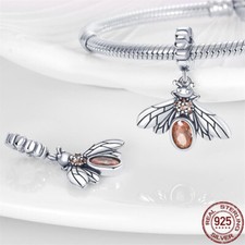 Kristallbraune Hummel Königin