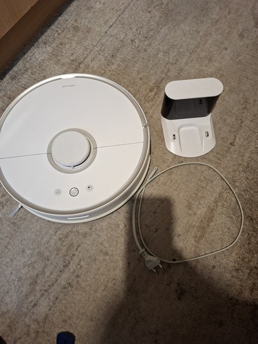 Roborock robotic vacuum - robotic,