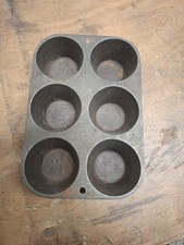 Alte Backform aus Gusseisen