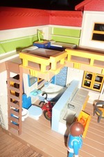 Playmobil Ferientraumhaus 4857 mit Zubehör, Fotos entsprechen dem Lieferumfang