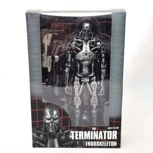 The terminator t800 - terminator,
