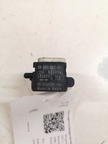 Peugeot 207 2008 - vorne, links