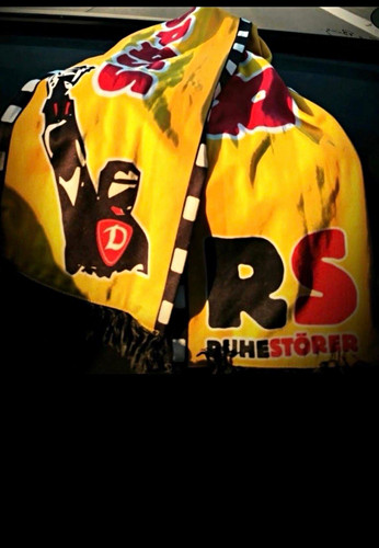 Suche dynamo dresden schal - suche,