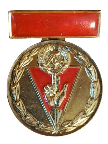 Ddr ehrenmedaille komitee - ehrenmedaille, der