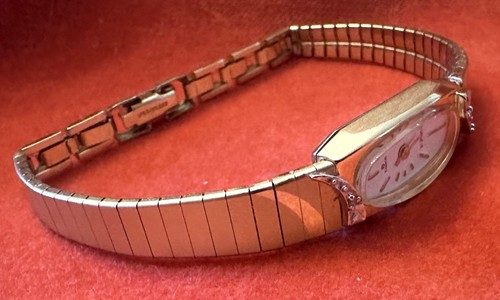 Vintage damen armbanduhr dau - armbanduhr,