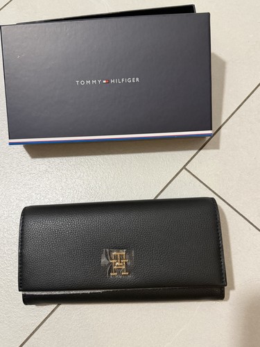 Schöner geldbeutel von tommy - schöner,