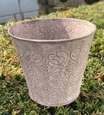 Blumentopf Landhaus Stil Jardiniere Erika Zink white wash Pastell Übertopf