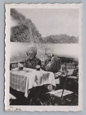 Dresden 1941 - 2 Frauen bei