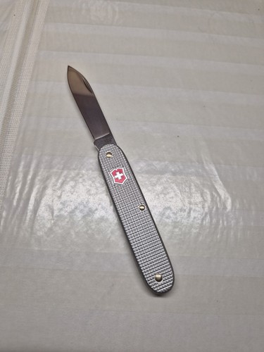 Victorinox swiss army - army, 1