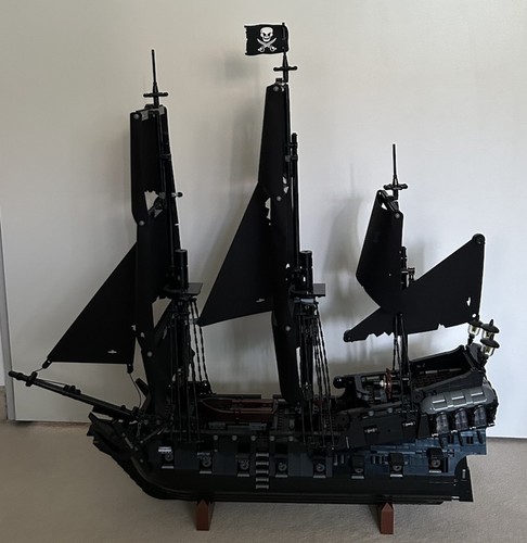 Lego black pearl 10365 captain - lego,