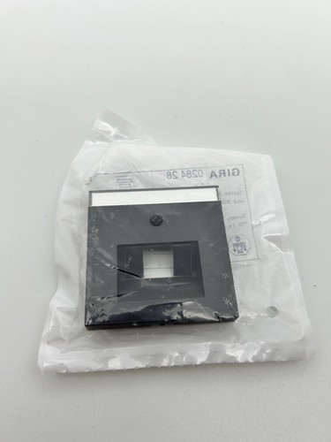Gira system 0284 - 55, 28