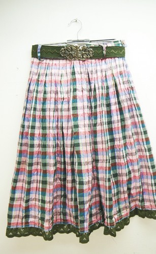 Second hand vintage - second-hand,