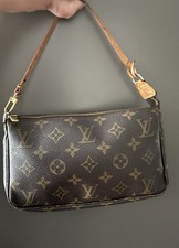 Louis Vuitton Pochette