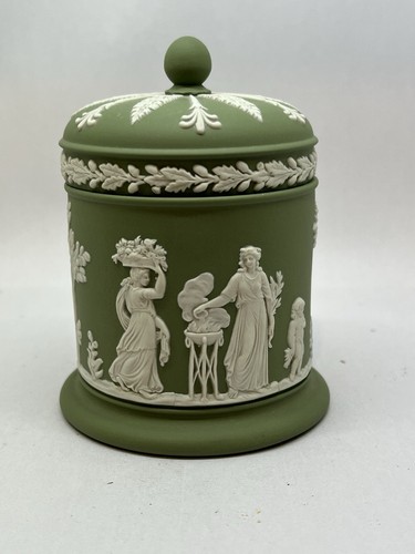Wedgwood jasperware grün auf - jasperware,