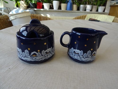 Zuckerdose und milchkännchen - und,