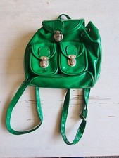 Rucksack grün glänzend PVC