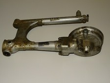 YAMAHA XV 750 VIRAGO SCHWINGE