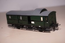 SK3/1] Trix Express H0 Packwagen / Gepäckwagen wurde neu lackiert aber brauchbar