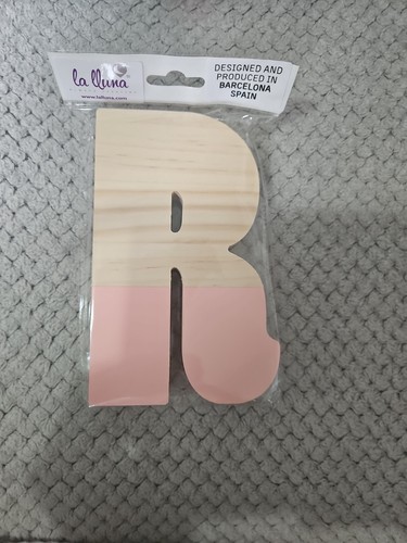 Holzbuchstabe mit rosa - mit,