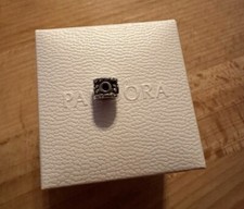 Pandora Charm Oxy „Krone“