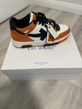 Off White out of Office Sneaker Herren Orange/Schwarz mit OVP