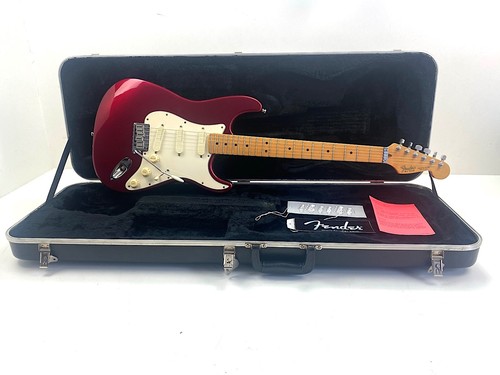 Fender stratocaster plus - stratocaster, ★