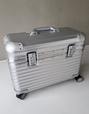 RIMOWA PILOT I Original Pilotenkoffer I Multiwheel I Lebenslage Garantie 501365