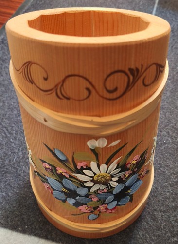 Holzkrug vase handbemalt - /,