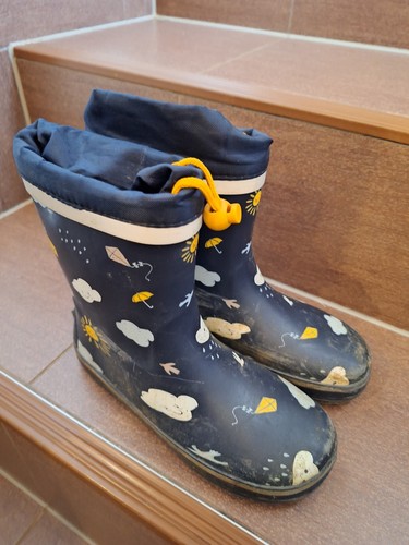 Gummistiefel gefüttert von