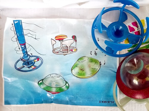 Maxi sorpresa kinder ferrero - kinder,